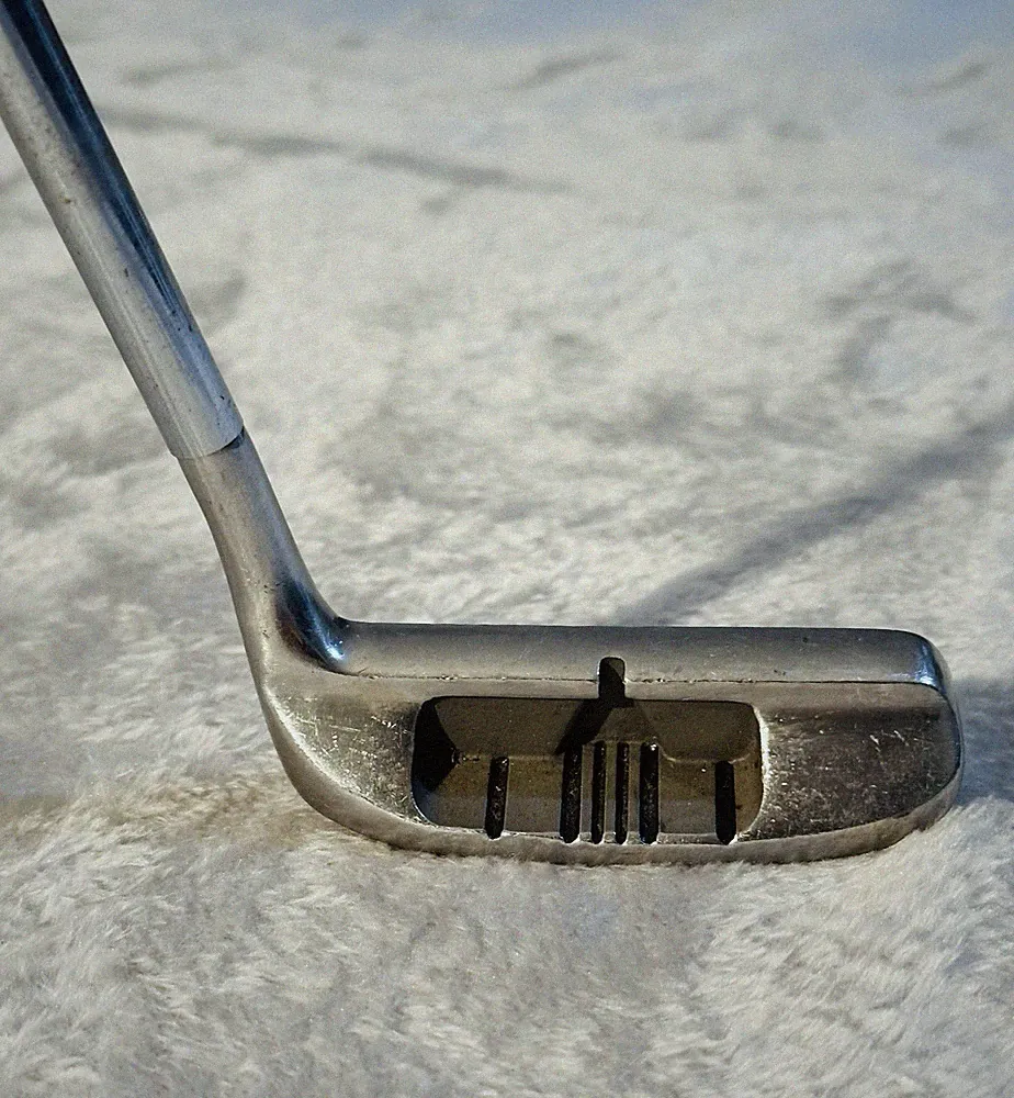 Slotline Laser Putter Heel-Shafted Fluted Steel Shaft 35" RH Original Grip VTG.