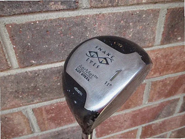 SNAKE EYES AER MET 11* DRIVER GRAPHITE AND BONUS YOUTH GOLF PULLOVER (14-16)