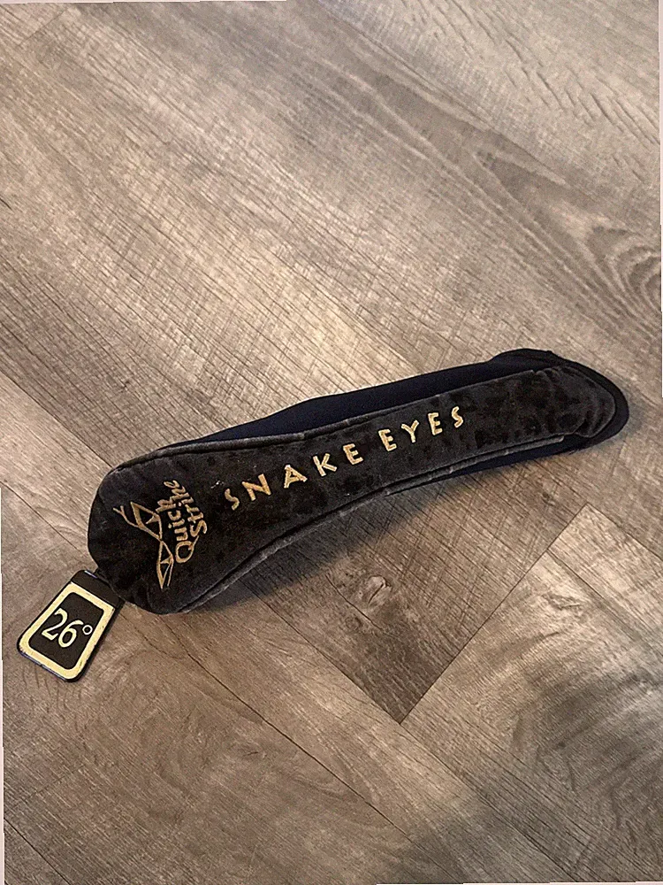 Snake Eyes Quick Strike Golf-Headcover-Black/Gold 26 Degree Hybrid Utility-Cover