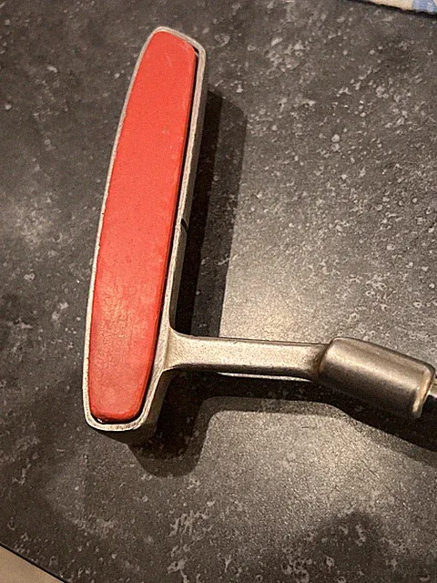 Soft Fire Model MM 18 Putter RH 35.5” Lamkin Grip Nice