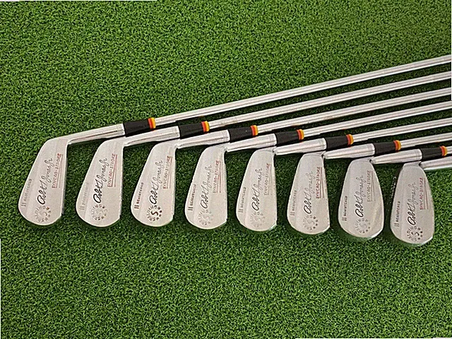 Spalding Golf ROBERT JONES JR SYNCRO-STROKE Iron Set 2-9 Right Steel Regular