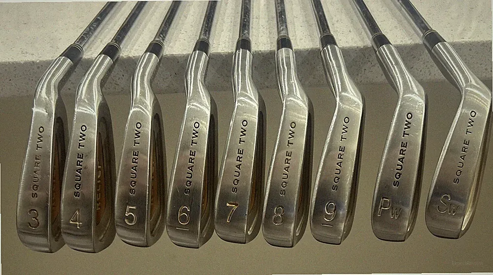 Square Two Relief Complete Set - 3-PW, SW, #1 (9.5°), #3 (16°), #5 (19°)⛳