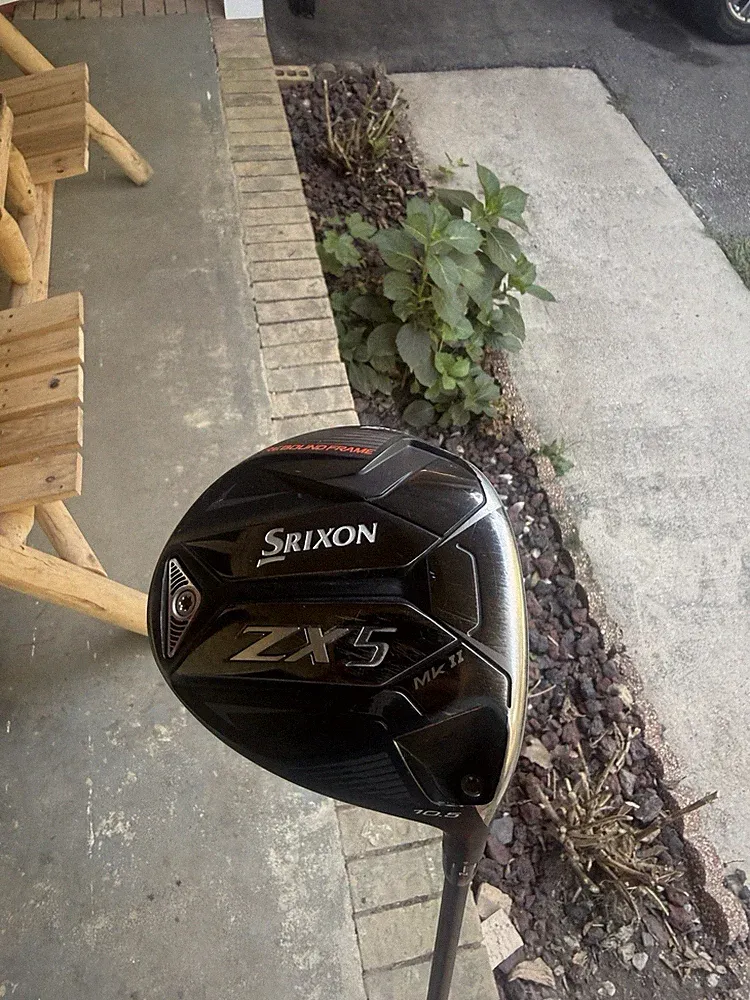 Srixon ZX5 MKII Driver 10.5° Regular Flex Right Hand Golf Club