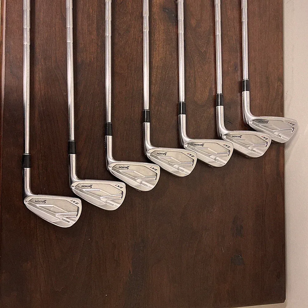 Srixon ZX7 Iron Set 4-PW KBS Tour V 120 x Extra Stiff Steel Men's RH