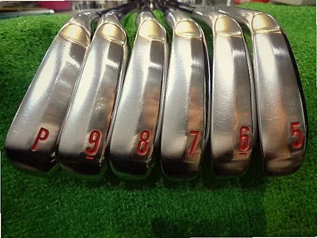 Srixon ZXi5 Iron set 5-pw / NSPRO950GH SR