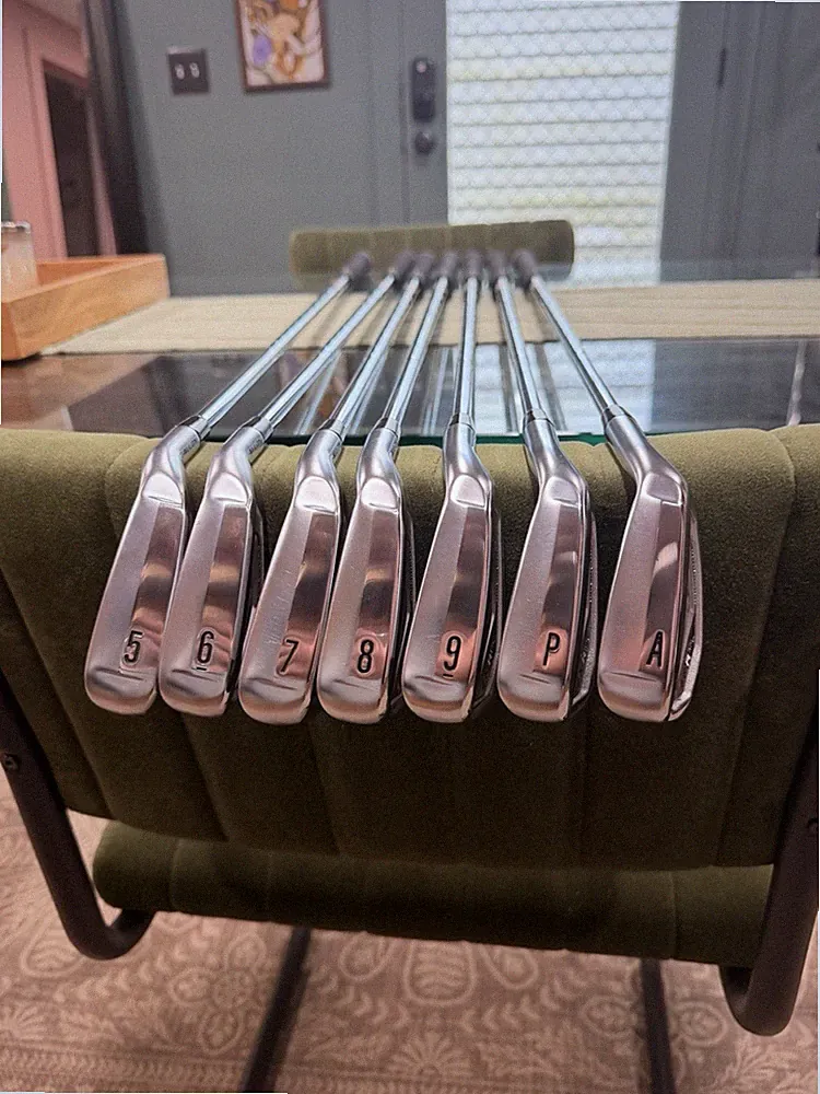 Srixon ZXiR HL Iron Set 4-AW Stiff Flex with New Grips RH