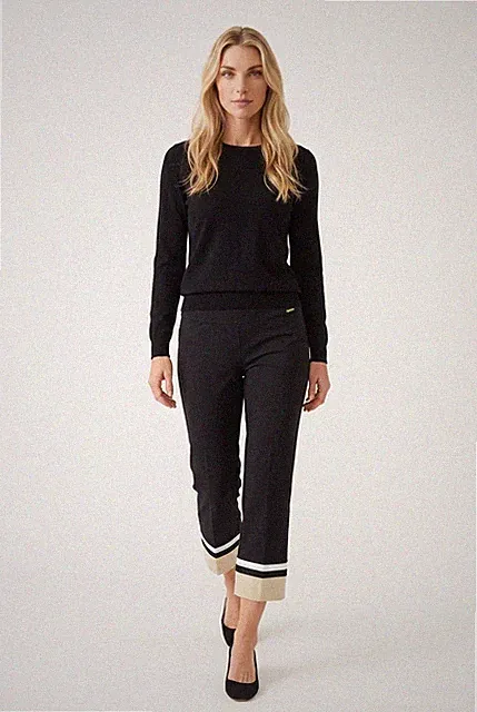 Swing Control Cropped Capris Woman’s Size 12