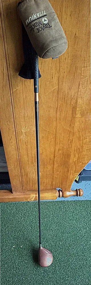 Taylor Made Titanium Left Hand 9.5 degree Driver w/R-80 Regular FlexShaft