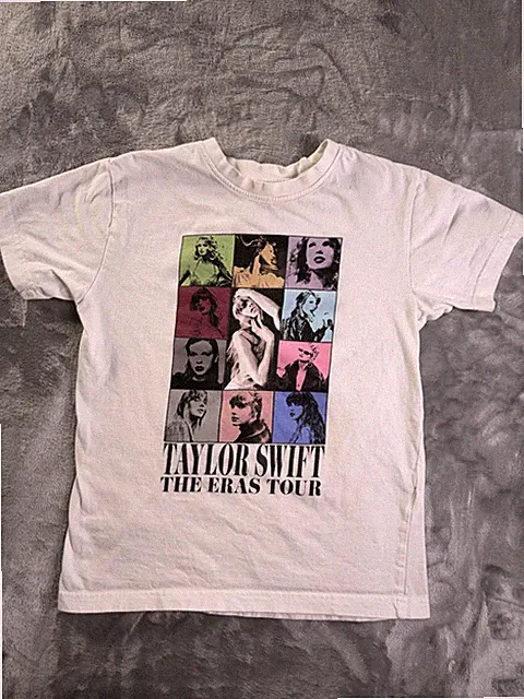 Taylor Swift The Eras Tour 2023-2024 T-Shirt M White