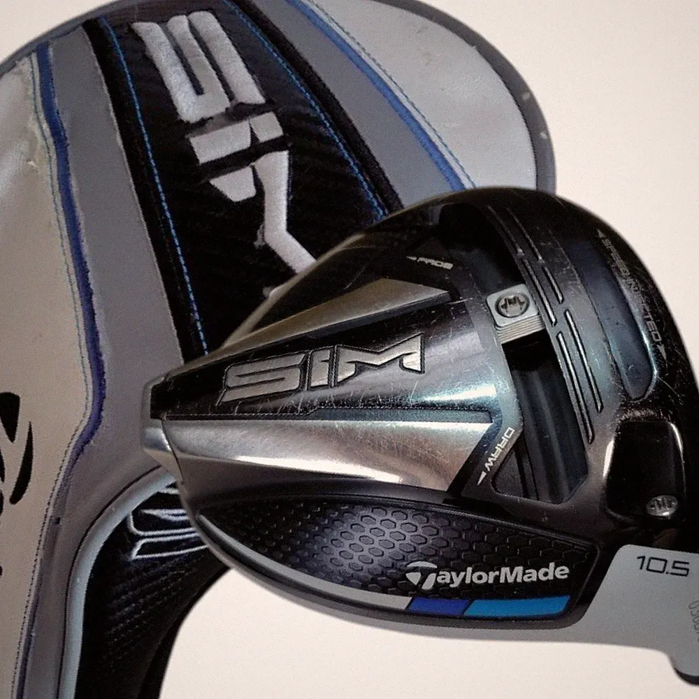 TaylorMade 2020 SIM Driver 10.5 degree Golf 1W Club Head only w/cover
