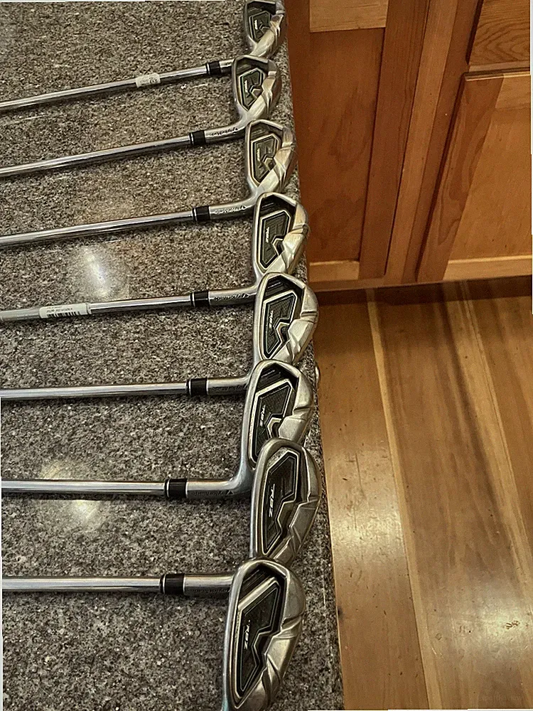 TaylorMade 8pc Iron Set Right-Handed Regular Flex Steel Shafts Silver