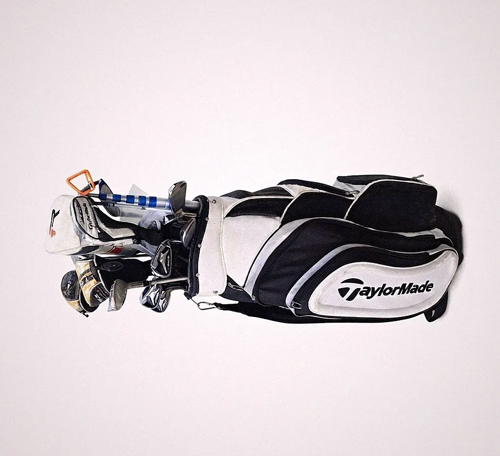 TaylorMade Burner RH Complete Club Regular Flex Graphite w/ Bag