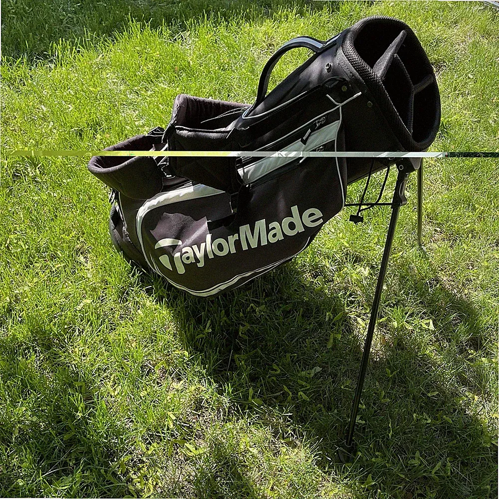 TaylorMade Golf Classic Flex Tech 4 Divide Carry Golf Bag Black W/ Rain Cover