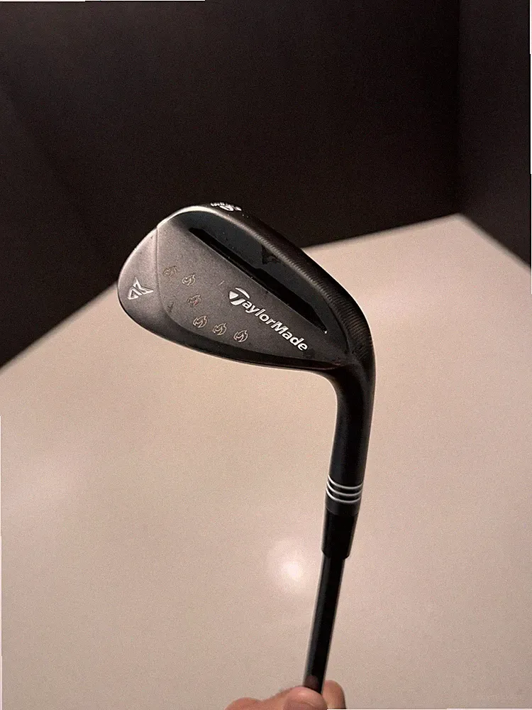 TaylorMade Milled Grind 2 Black Gap Wedge GW 50* 9 SB KBS regular Flex RH