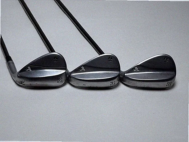 TaylorMade Milled Grind 4 Chrome Wedge Set 50* 9 | 54* 11 | 58* 7 KBS Tour RH