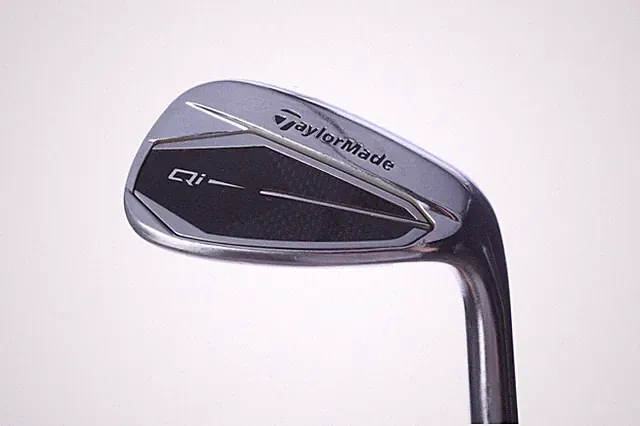 TaylorMade Qi 49* Approach Wedge RH 35.5 in Graphite Shaft Regular