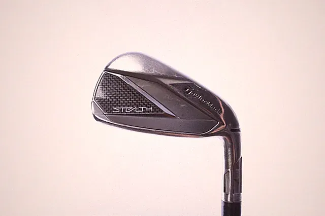 TaylorMade Qi 6-Iron Extra Stiff Flex Graphite Shaft Very Good
