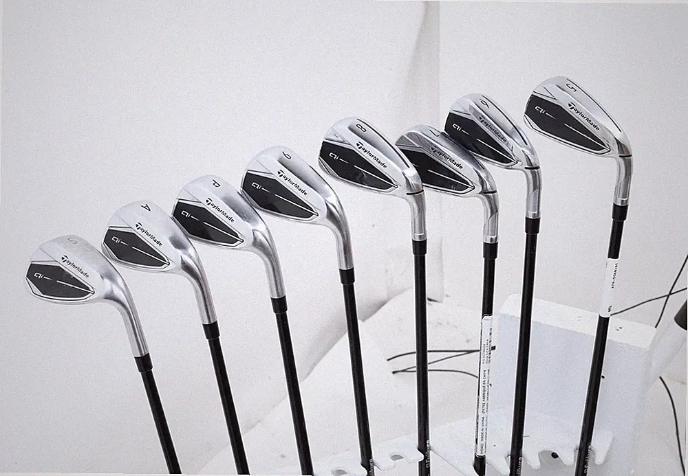Taylormade Qi Iron Set 5-Pw, Aw, Sw Senior Fujikura Ventus Tr Blue 5 755868 Good