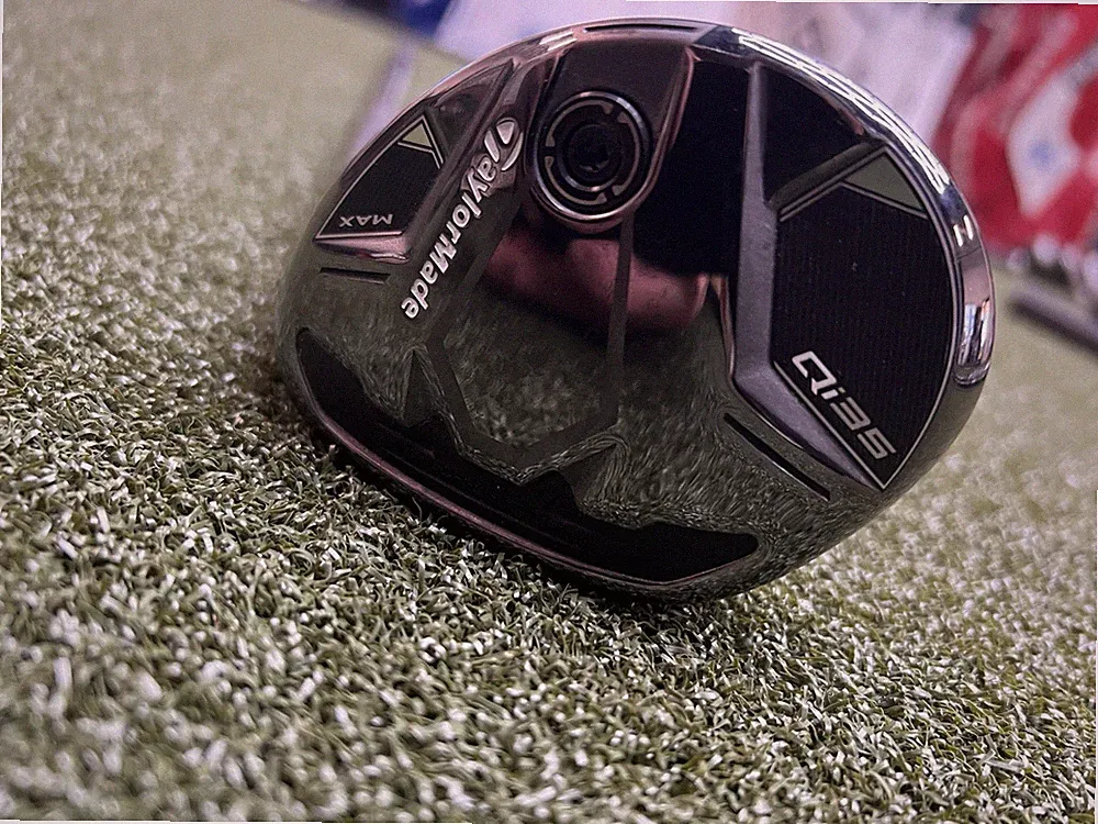 TaylorMade Qi35 MAX 35* 7 Hybrid/Rescue Fujikura AIR SPEEDER 50g Senior Flex