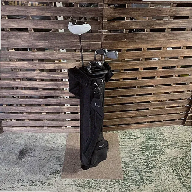 TaylorMade R11 driver golf club set 5 with carry bag