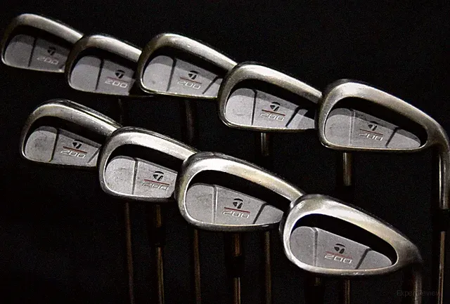 TAYLORMADE R7 200 IRON SET: 2-9, SW SHAFT 38 IN (5I), STIFF FLEX, RH