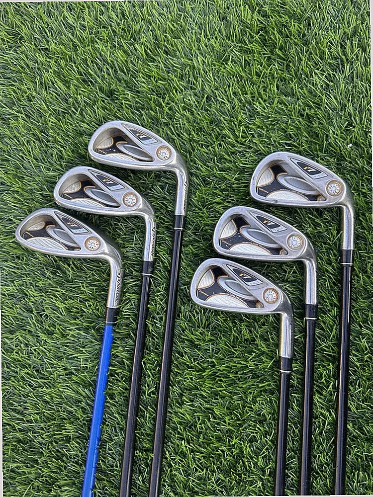 TaylorMade R7 Draw Iron Set 6pcs No 5i Or 8i Regular Graphite Shaft Golf Clubs