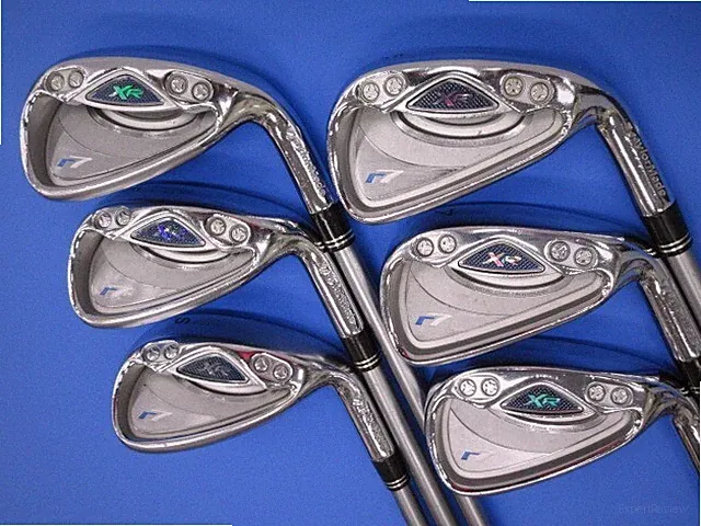 TaylorMade R7 XR Ladies Iron Set 6pcs 6-PW,SW REAX 40 XR L Flex RH