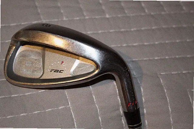 ***** TAYLORMADE RAC HT #8 IRON-MENS -R/H-ORIGINAL STIFF GRAPHITE *****