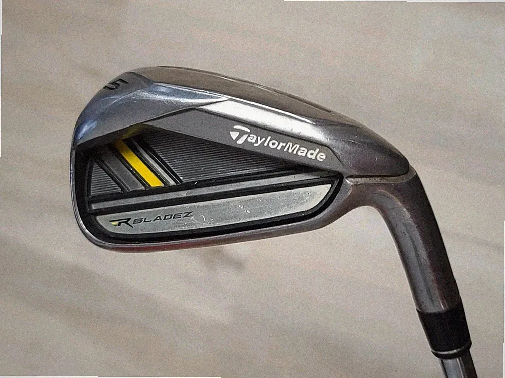 Taylormade RBladez Irons Right Handed 5-P Regular Flex New Grips