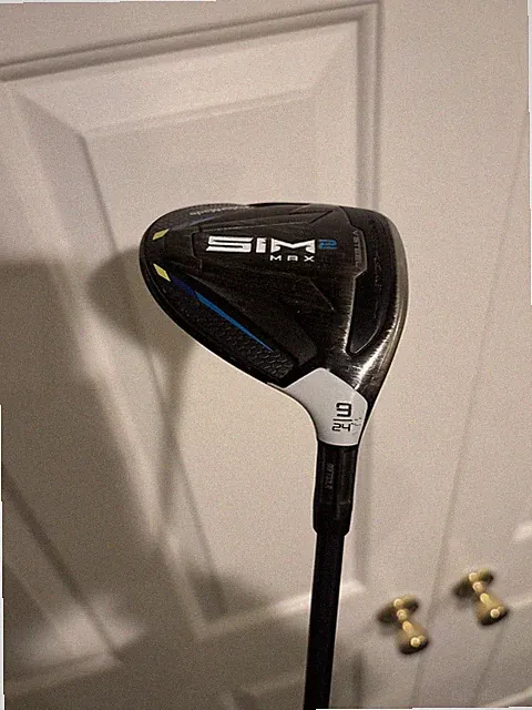 TAYLORMADE SIM 2 MAX 9-WOOD 24° REGULAR FLEX 9-WOOD SIM2 MAX RH FAIRWAY