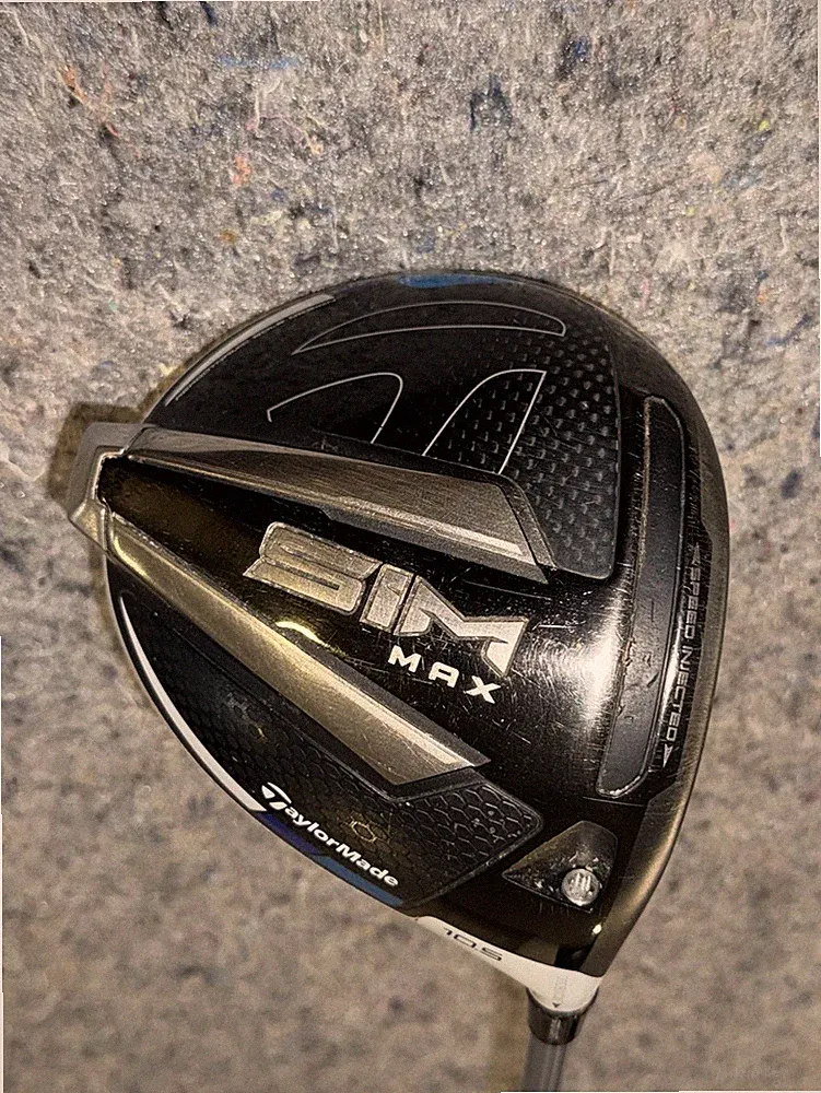 TaylorMade SIM Max Driver 10.5° Right Hand Fujikura R Flex Mens Black Golf Club