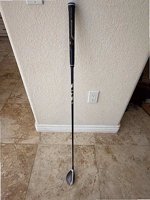 TaylorMade SIM Max RH 19* Hybrid 3 - Ventus 6-R Fujikura Shaft CP-2 Midsize Grip