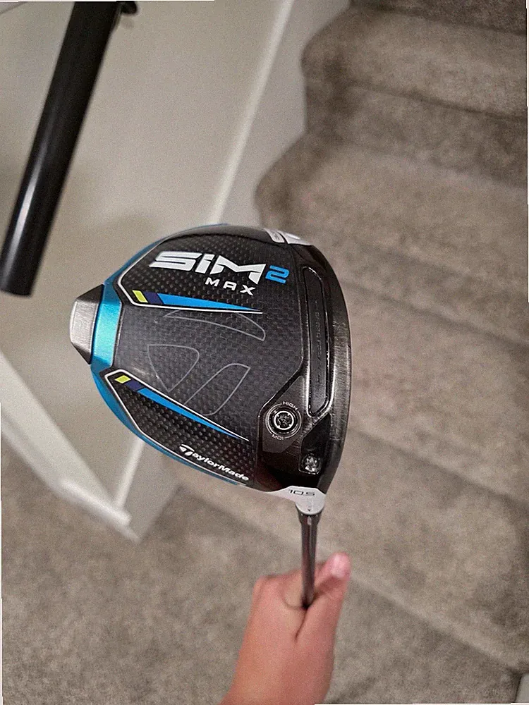TaylorMade SIM2 Max 10.5° Driver 1-Wood Right-Hand Stiff Graphite Shaft