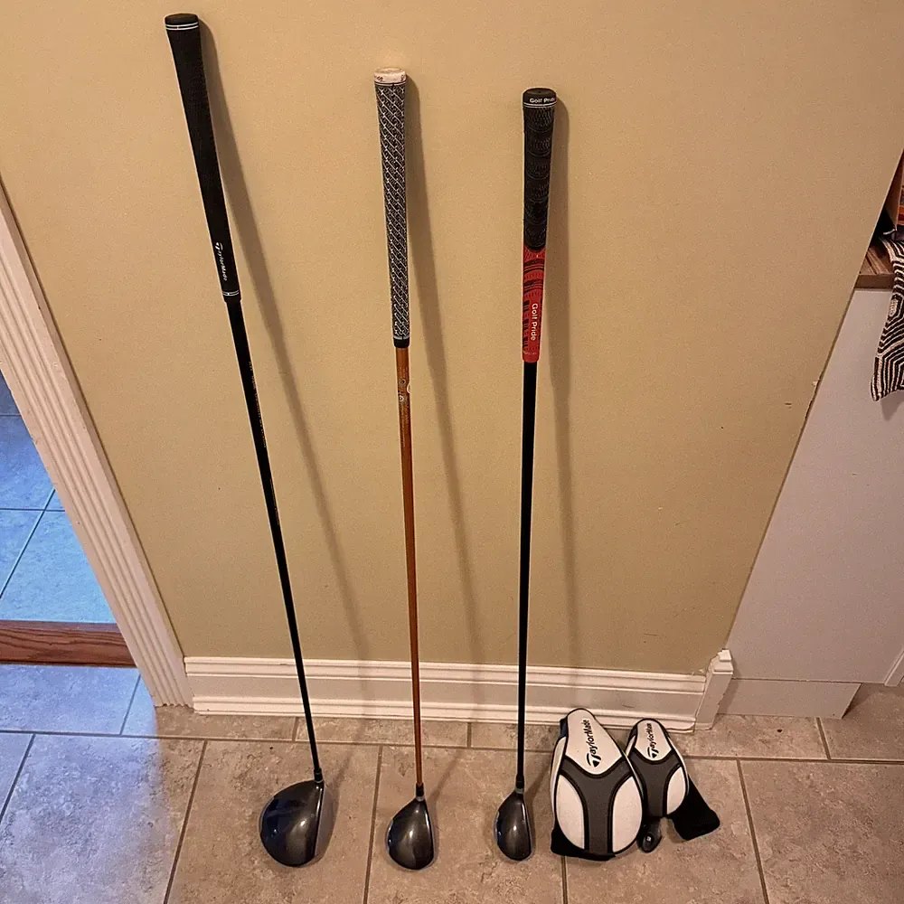 TaylorMade SLDR Wood Set Driver 10.5 3 Wood 15 And 2H 17 X Flex Shafts RH