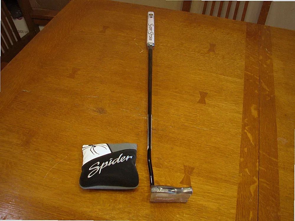 TaylorMade SPIDER TOUR DOUBLE BEND LH PUTTER W/HEAD COVER NEW