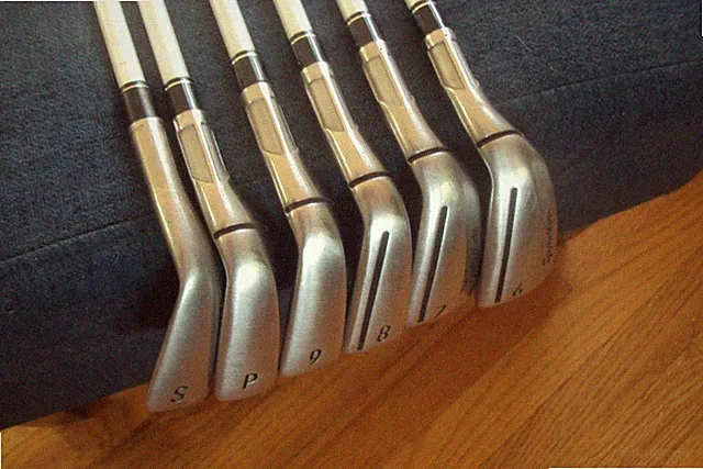Taylormade Stealth irons 6-PW,SW Ascent 45g ladies graph -1.75"