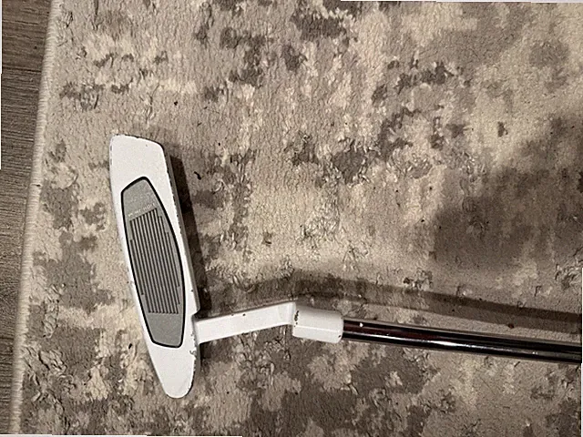 TaylorMade White Smoke IN-12 Putter Right Handed