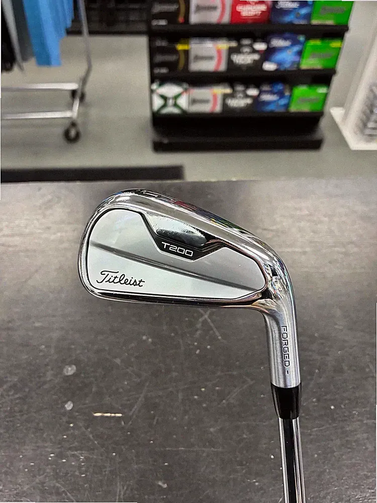 Titleist 2021 T200 Single Iron 6 iron Right Hand