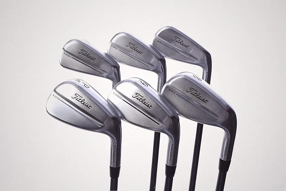 Titleist 2025 T250 Iron Set 5-PW -0.75 in Stiff Flex Graphite Shaft Very Good
