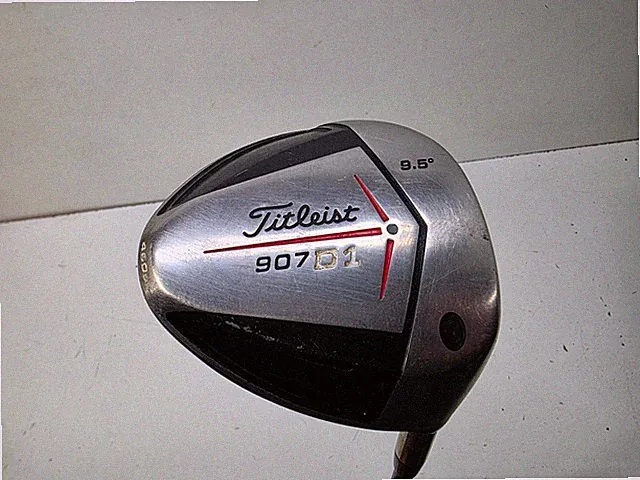 Titleist 907 D1 Driver / 9.5 Degree / Stiff Flex Aldila VS Proto 65.S