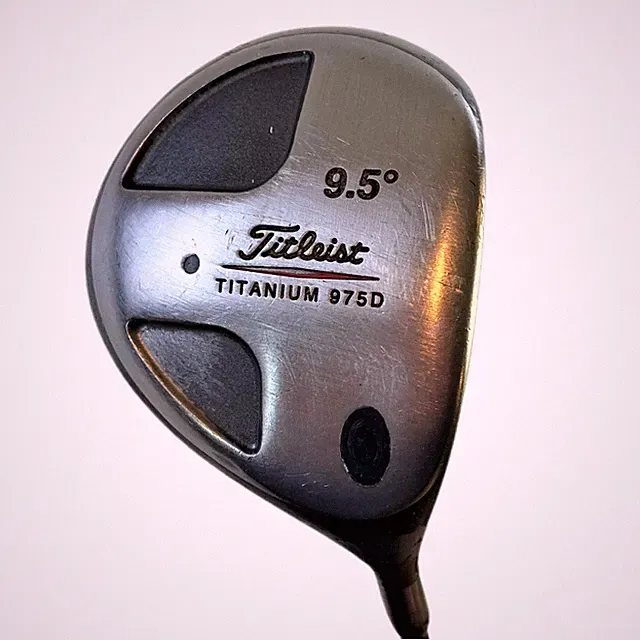 TITLEIST 975D 9.5 Degree Driver Graffaloy ProLite Graphite Shaft Lamkin Grip RH