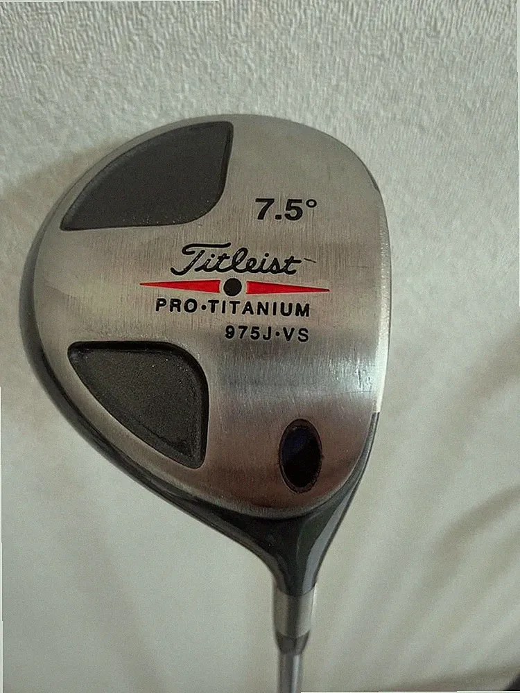 Titleist 975J VS Driver