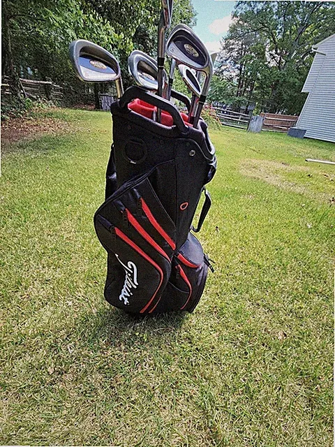 Titleist DCI 9 Mixed Iron Set with Golf Bag