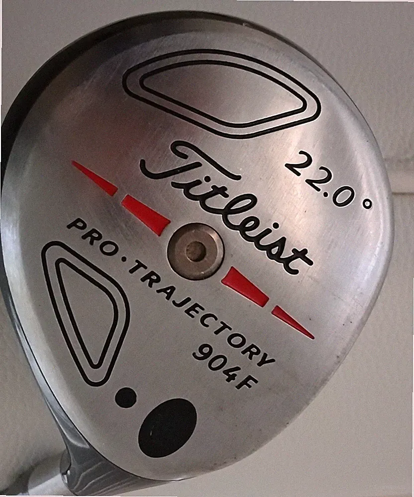 TITLEIST Pro Trajectory RH 904F 22° Reg Flex Graphite Shaft