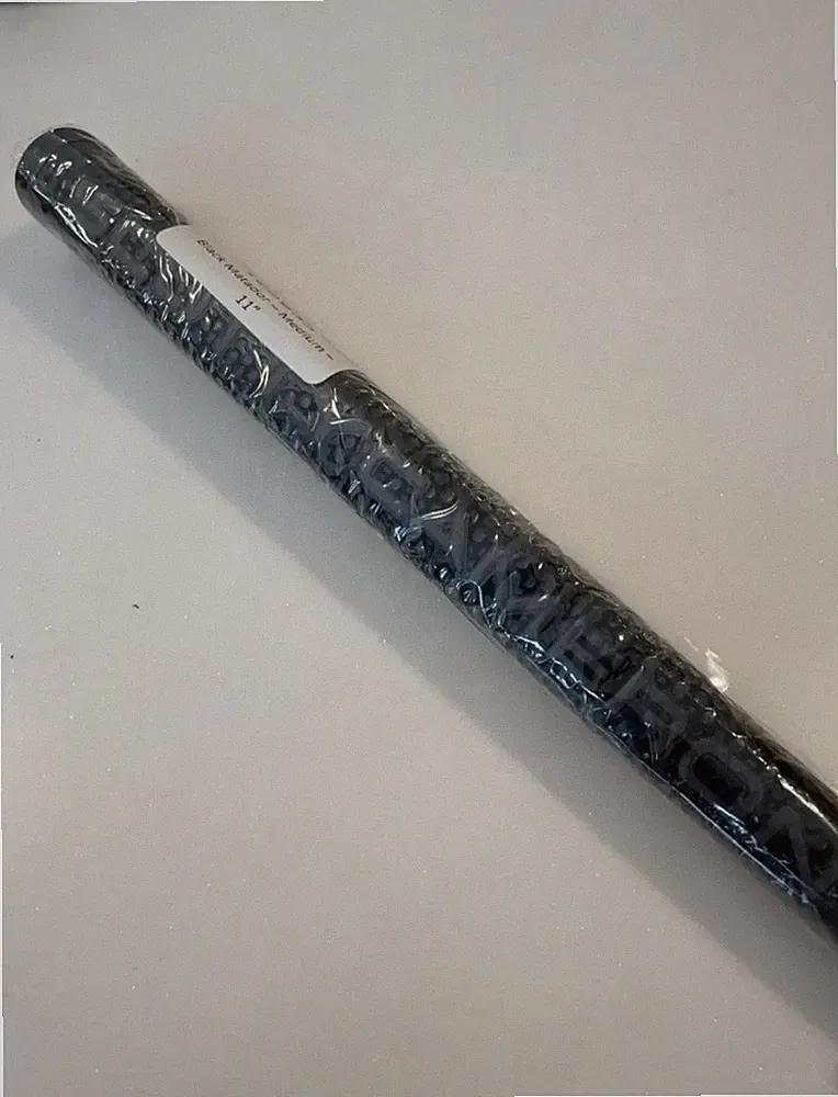 Titleist Scotty Cameron Black Matador Midsize Grip Medium 11" - Free Shipping