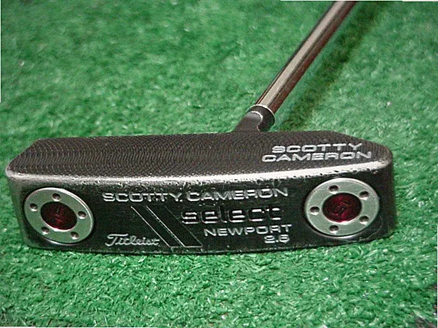 Titleist Scotty Cameron Black Select Newport 2.6 Center Shaft Putter 34 Inc