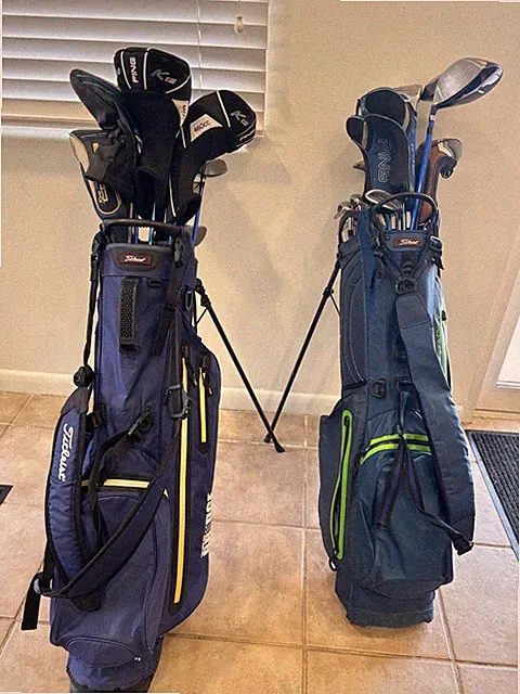 Titleist Stadry Stand Golf Bag Blue Nylon and Two complete club sets included.