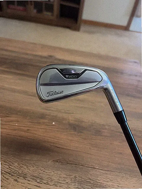 Titleist T200 Forged 3 Utility Project X Extra Stiff Graphite
