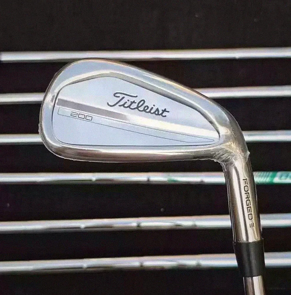 Titleist T200 Iron Set Right-Handed, 4-PW Stiff Shaft