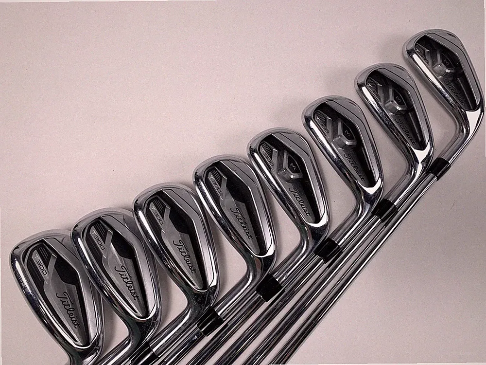 Titleist T300 2021 Iron Set 4-PW+GW True Temper AMT S300 Black Stiff RH -1/2''